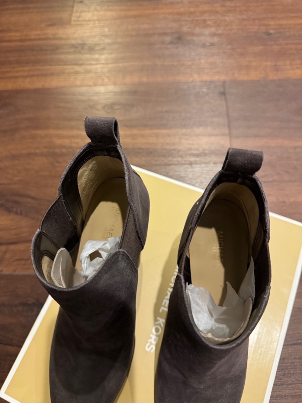 Women's Evaline Suede Leather Block Heel Ankle Bootie - Brown size 8 - Picture 10 of 10